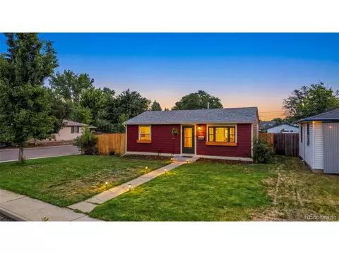 1346 Venice St, Longmont, CO 80501