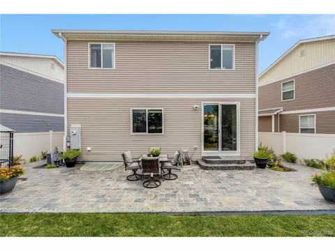 5569 Killarney St, Denver, CO 80239 photo 24