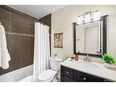 Bath - 3260 Bit Rd, Evergreen, CO 80439 photo 2 of 3