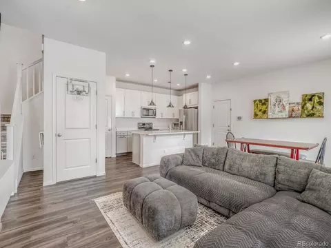 4397 S Netherland Ct, Aurora, CO 80015