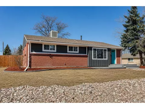 6733 S Ash Way, Littleton, CO 80122
