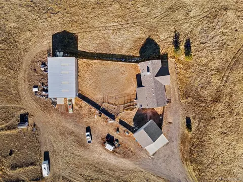 39801 E County Road 6, Bennett, CO 80102 photo 3
