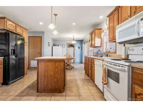 39801 E County Road 6, Bennett, CO 80102 photo 24