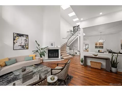 270 Cook St, Denver, CO 80206