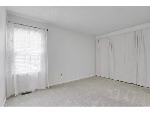 Bedroom - 18937 E Kent Cir, Aurora, CO 80013 photo 1 of 8