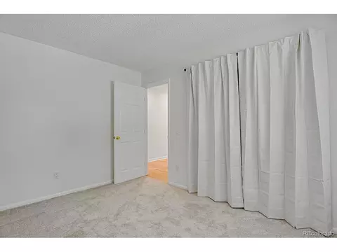 Bedroom - 18937 E Kent Cir, Aurora, CO 80013 photo 4 of 8