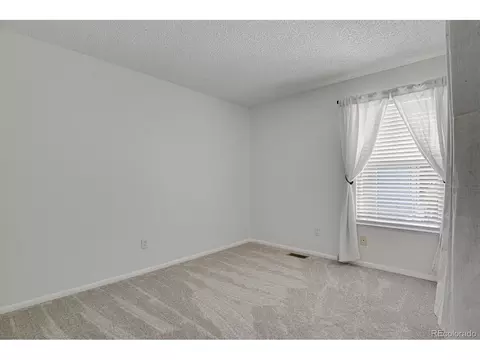 Bedroom - 18937 E Kent Cir, Aurora, CO 80013 photo 5 of 8
