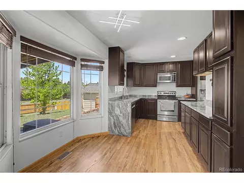 Kitchen - 20950 E Ida Ave, Centennial, CO 80015 photo 2 of 4