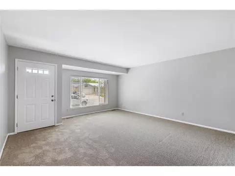 17386 E Flora Pl, Aurora, CO 80013 photo 4