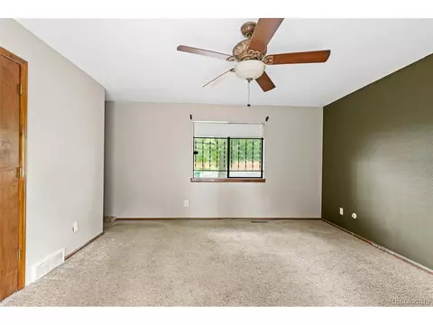 59 S Eagle Cir, Aurora, CO 80012 photo 10