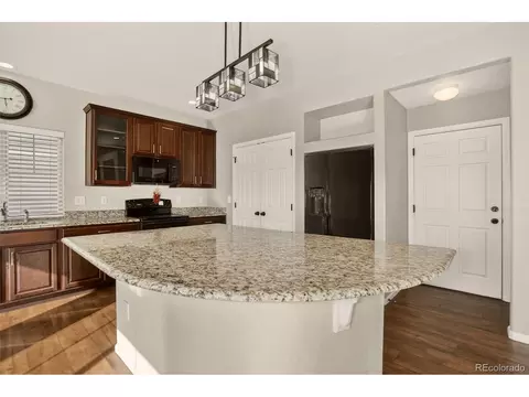 Kitchen - 17778 E 44th Ave, Denver, CO 80249 photo 4 of 5