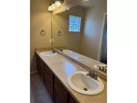 Bath - 21235 E Grand Dr, Aurora, CO 80015 photo 3 of 7