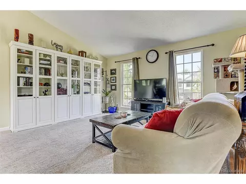 19453 E Bates Ave, Aurora, CO 80013 photo 4
