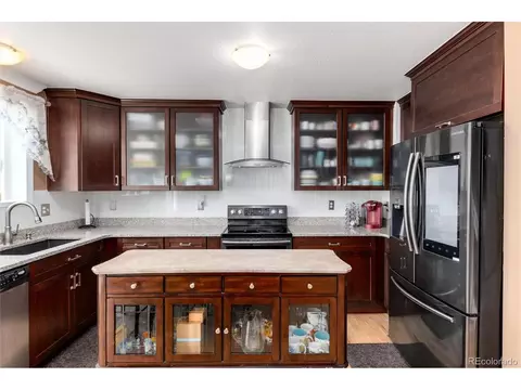 9743 Canberra Ct, Highlands Ranch, CO 80130
