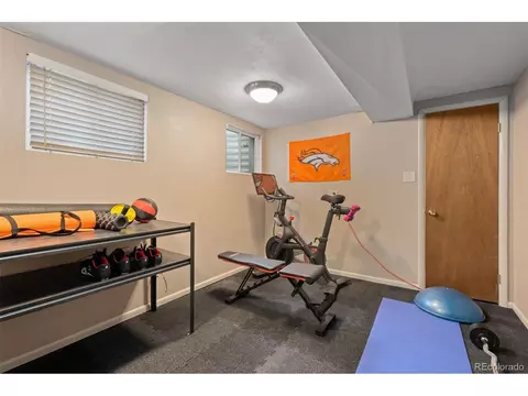 7513 E Bates Dr, Denver, CO 80231 photo 25