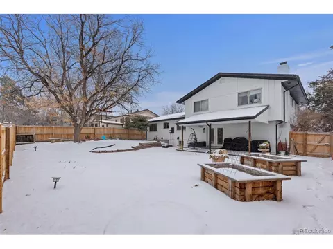 7513 E Bates Dr, Denver, CO 80231 photo 27