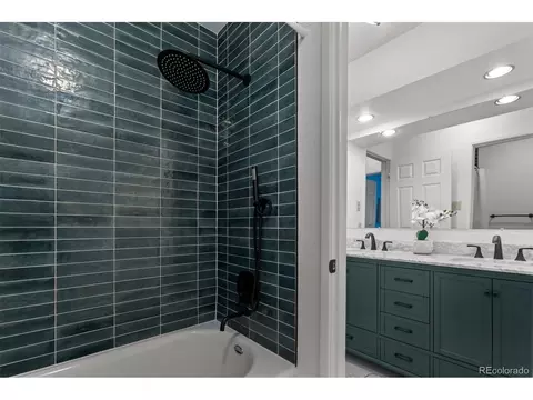 7513 E Bates Dr, Denver, CO 80231 photo 21