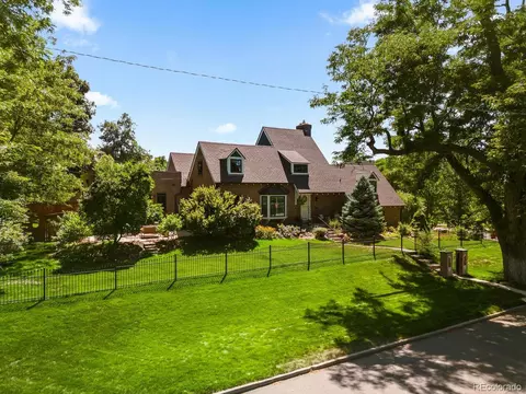 6800 Richthofen Pkwy, Denver, CO 80220