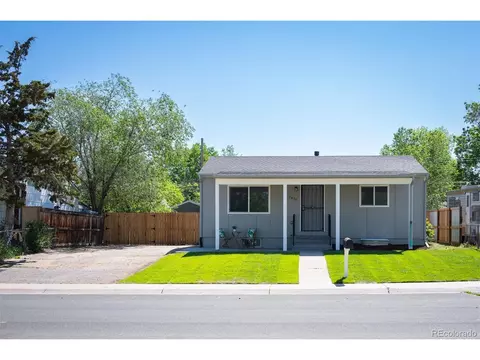 7870 Magnolia St, Commerce City, CO 80022