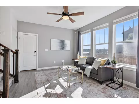 23111 E Jamison Dr, Aurora, CO 80016 photo 4