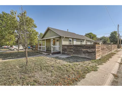 1900 Dallas St, Aurora, CO 80010