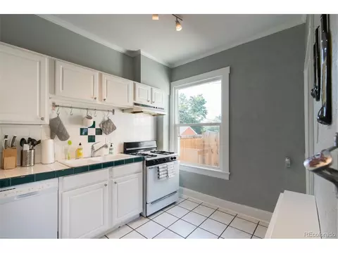 425 Ellsworth Ave, Denver, CO 80209 photo 18