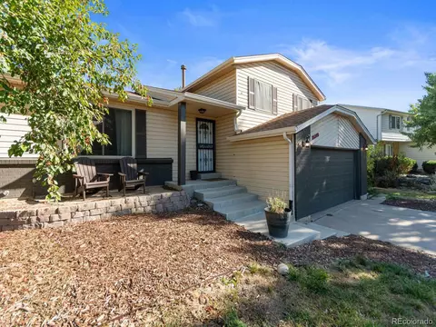 15819 E Tennessee Ave, Aurora, CO 80017