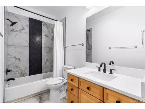 Bath - 10069 Longview Dr, Lone Tree, CO 80124 photo 5 of 6