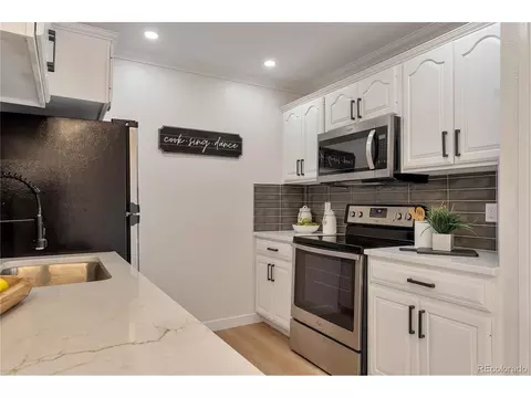 7063 S Webster St, Littleton, CO 80128