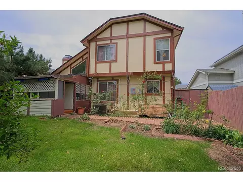 4374 Sable St, Denver, CO 80239 photo 2