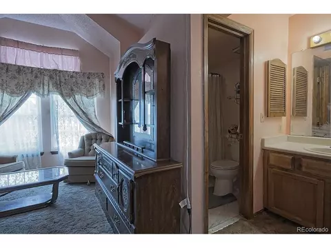 4374 Sable St, Denver, CO 80239 photo 14