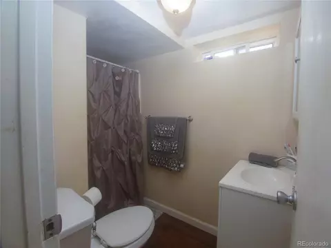 Bath - 3570 E 90th Pl, Thornton, CO 80229 photo 2 of 3