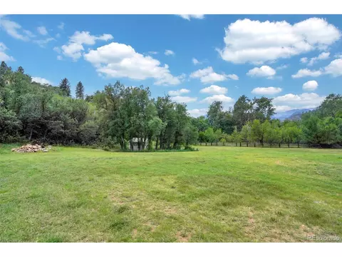 903 W Cheyenne Rd, Colorado Springs, CO 80906