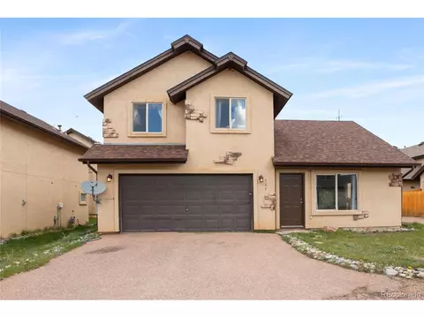 747 Apache Trl, Woodland Park, CO 80863