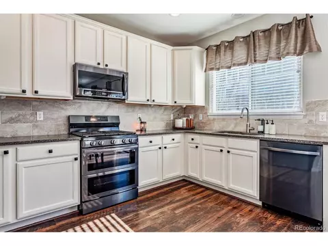 24702 E Hoover Pl, Aurora, CO 80016 photo 7