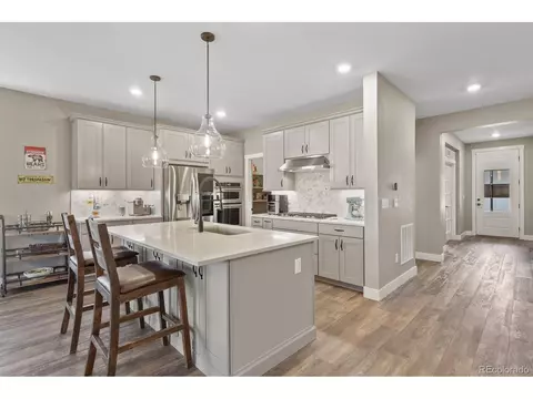 27606 E 6th Dr, Aurora, CO 80018 photo 14