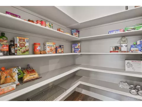 27606 E 6th Dr, Aurora, CO 80018 photo 17
