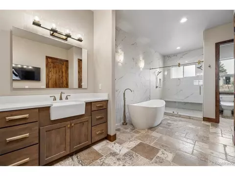 Bath - 5754 Powell Rd, Parker, CO 80134 photo 2 of 7
