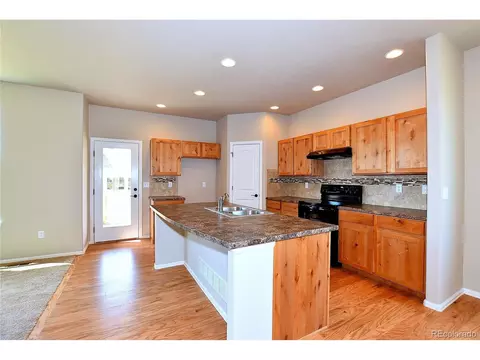 Undisclosed, Greeley, CO 80634 photo 16