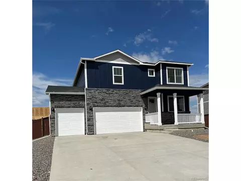 404 Thrush Pl, Johnstown, CO 80534