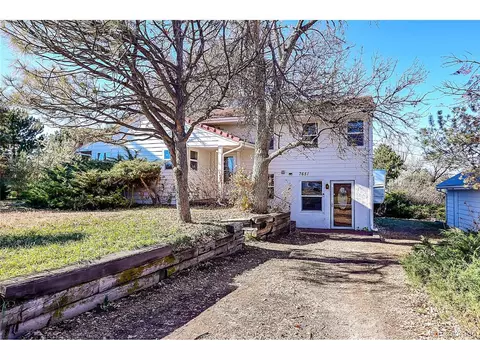 7651 Carolyn Dr, Castle Rock, CO 80108