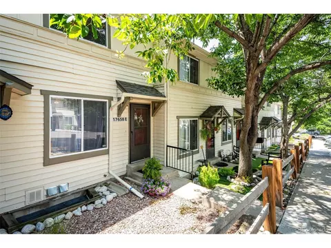 17658 E Loyola Dr #E, Aurora, CO 80013 photo 2