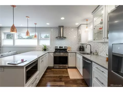 1676 Dover St, Lakewood, CO 80215
