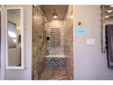 8795 E 28th Ave, Denver, CO 80238 photo 24