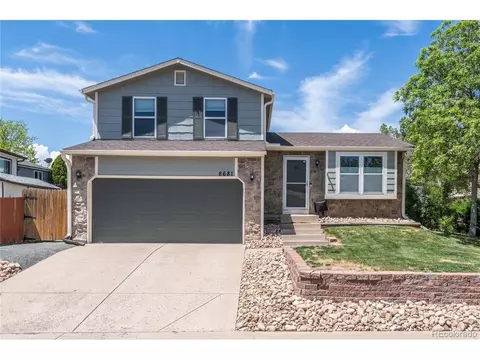 8681 W Star Cir, Littleton, CO 80128