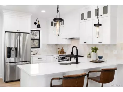 2355 Ivanhoe St, Denver, CO 80207 photo 3
