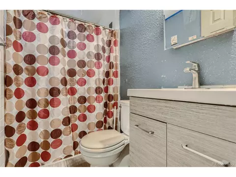 13095 E 55th Ave, Denver, CO 80239 photo 17