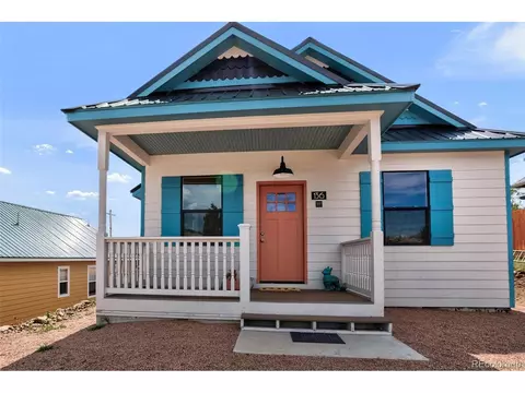136 W Masonic Ave, Cripple Creek, CO 80813