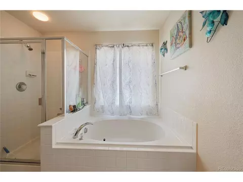 Bath - 3525 E 141st Dr, Brighton, CO 80602 photo 3 of 5