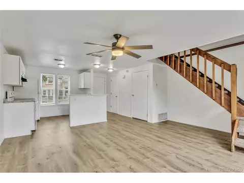 1514 S Ouray Cir #B, Aurora, CO 80017